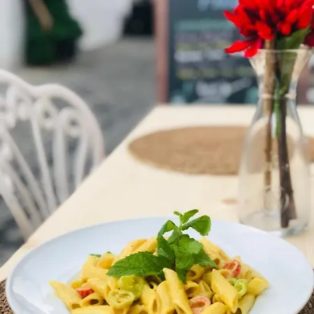 Alaca Butik * Alaçatı