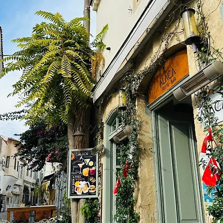 Alaca Butik Otel Çeşme